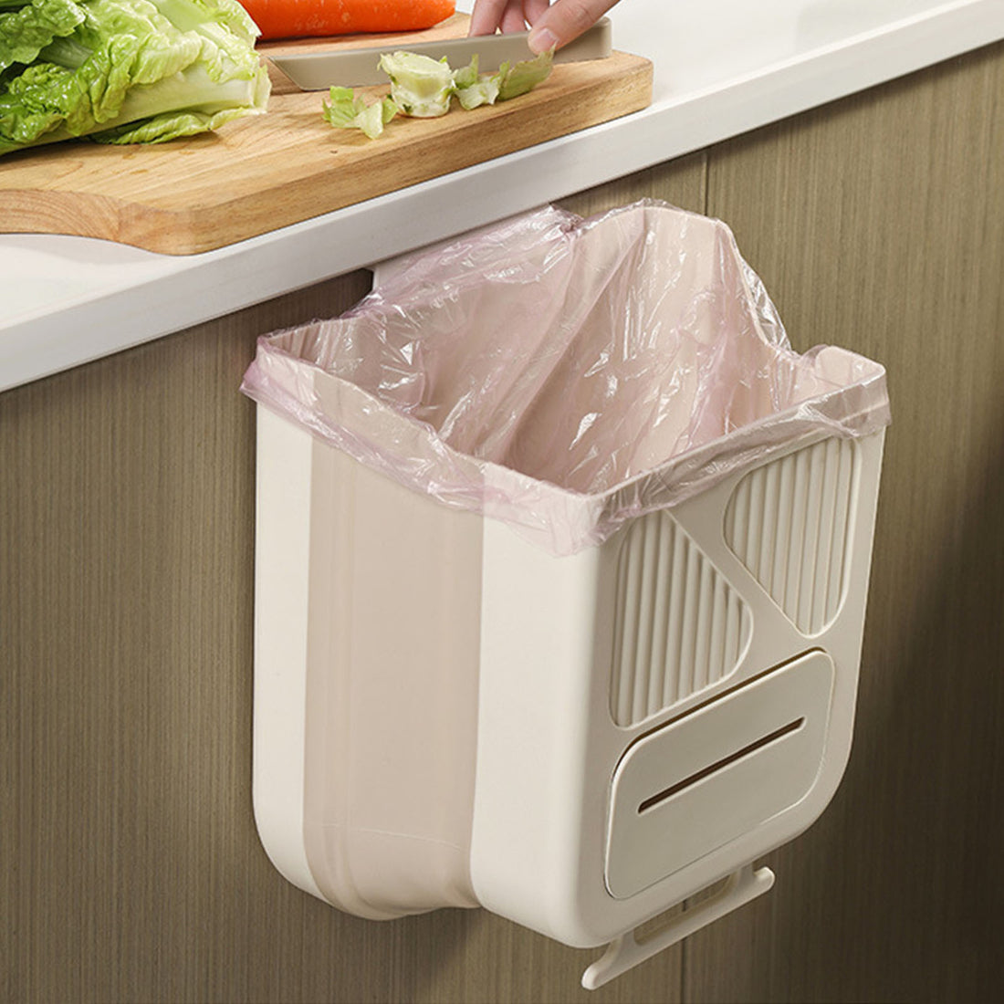 Compact Wall-Mounted Trash Can – Space-Saving Garbage Bin for Kitchen, Bathroom, Cabinet & RV