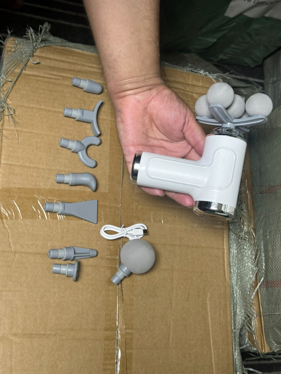 5in1 Deep Tissue Massage Gun – 6 Speed Muscle Massager